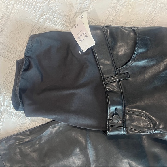 Maternity Leather Pants - Picture 3 of 5